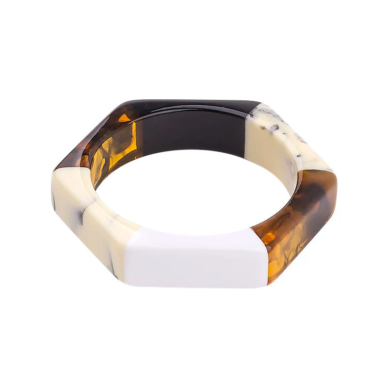 Trendy Acrylic Fashion Cuff Bracelets Bangles for Women Mix Colors Hexagon Geometric Resin Simple Bracelet Charm Gifts Jewelry