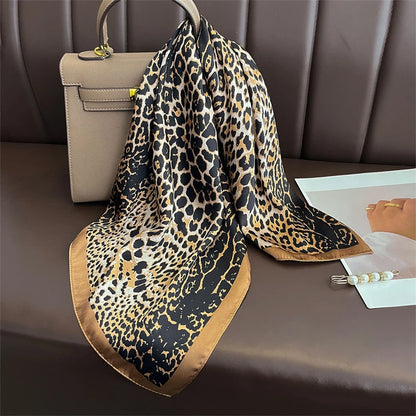 2025 Luxury Horse Print Female Silk Neck Scarf Square Hair Scarves Foulard Head Band Shawls Wraps Neckerchief Bandana Women