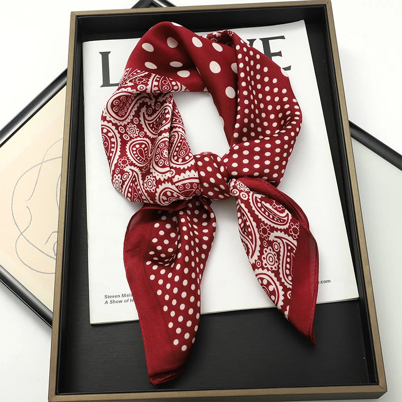 2025 Luxury Horse Print Female Silk Neck Scarf Square Hair Scarves Foulard Head Band Shawls Wraps Neckerchief Bandana Women