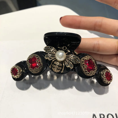 Vintage Bee Hair Claws Jewelry For Women Baroque Luxury Metal Bee Headdress Handmade Hair Claws Accessories Hairpins Wholesale