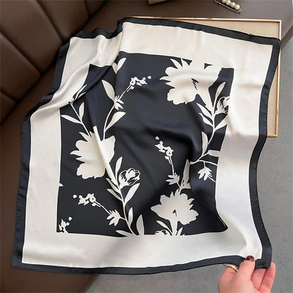 2025 Luxury Horse Print Female Silk Neck Scarf Square Hair Scarves Foulard Head Band Shawls Wraps Neckerchief Bandana Women