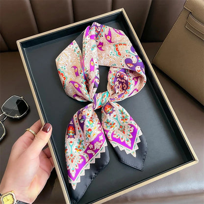 2025 Luxury Horse Print Female Silk Neck Scarf Square Hair Scarves Foulard Head Band Shawls Wraps Neckerchief Bandana Women
