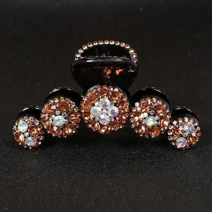 Vintage Bee Hair Claws Jewelry For Women Baroque Luxury Metal Bee Headdress Handmade Hair Claws Accessories Hairpins Wholesale