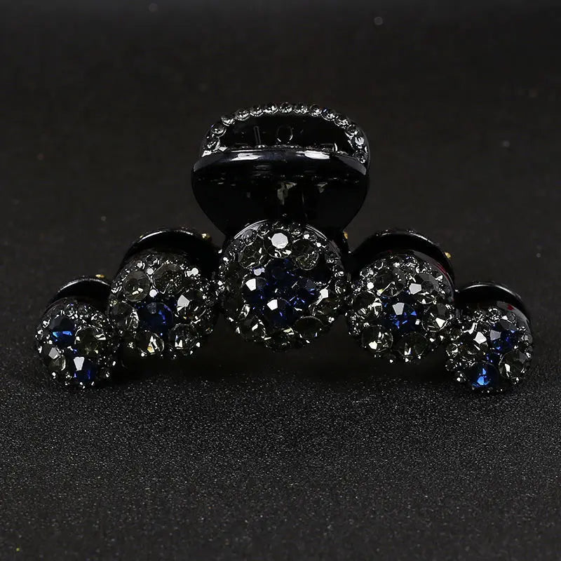 Vintage Bee Hair Claws Jewelry For Women Baroque Luxury Metal Bee Headdress Handmade Hair Claws Accessories Hairpins Wholesale