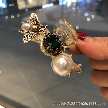 Vintage Bee Hair Claws Jewelry For Women Baroque Luxury Metal Bee Headdress Handmade Hair Claws Accessories Hairpins Wholesale