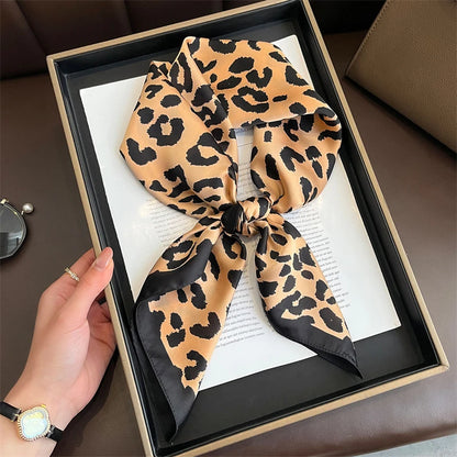 2025 Luxury Horse Print Female Silk Neck Scarf Square Hair Scarves Foulard Head Band Shawls Wraps Neckerchief Bandana Women